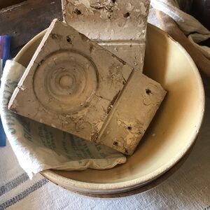 Antique plinth blocks, Bullseye type rosette